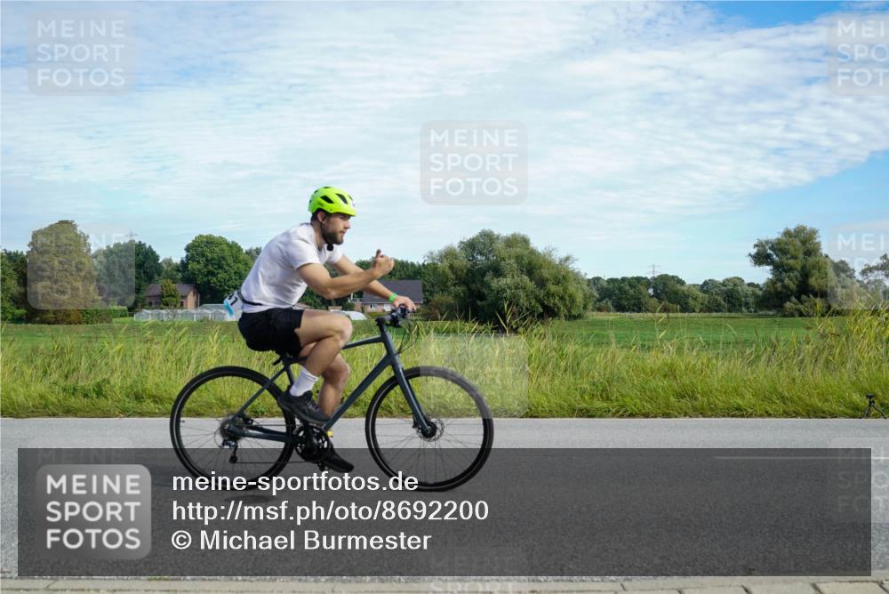 31.08.2025 - Elbe Triathlon Hamburg Michael Burmester http://msf.ph/oto/8692200 31.08.2025 10:27:41 Radfahren 797, 941, 1038, 1059 meine-sportfotos.de