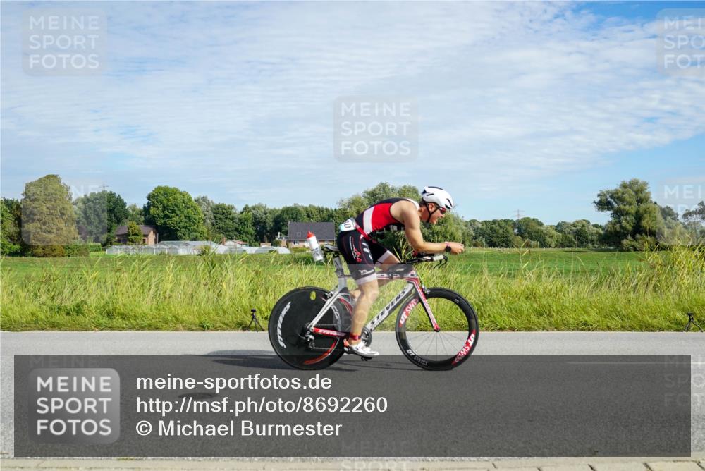 31.08.2025 - Elbe Triathlon Hamburg Michael Burmester http://msf.ph/oto/8692260 31.08.2025 10:30:00 Radfahren 606, 870, 887, 1011, 1155, 1180, 1202 meine-sportfotos.de