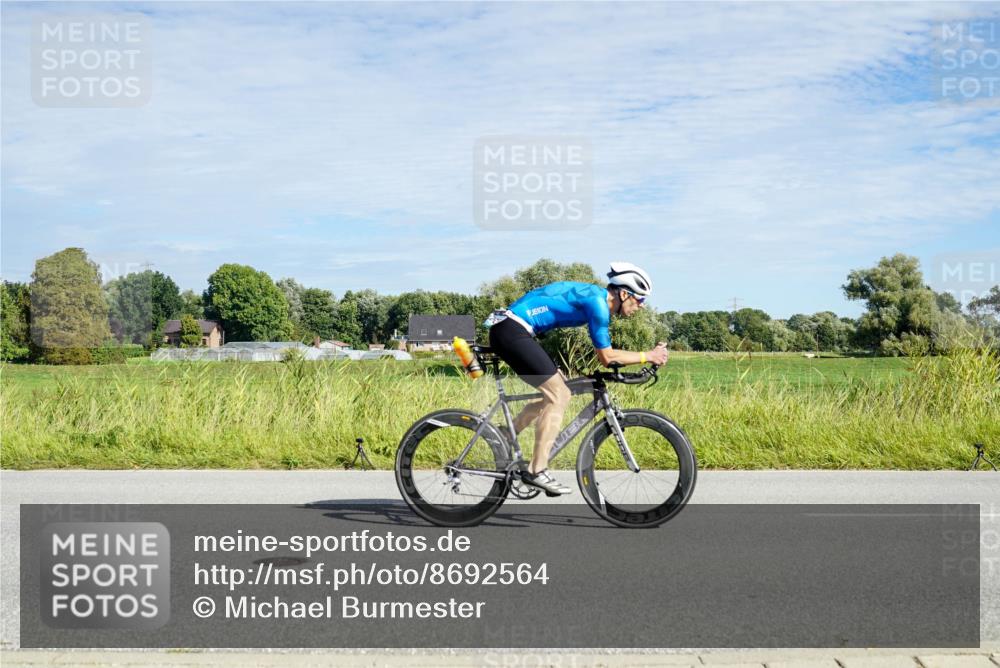 31.08.2025 - Elbe Triathlon Hamburg Michael Burmester http://msf.ph/oto/8692564 31.08.2025 10:39:30 Radfahren 836, 945, 1037, 1107, 1258, 1265 meine-sportfotos.de