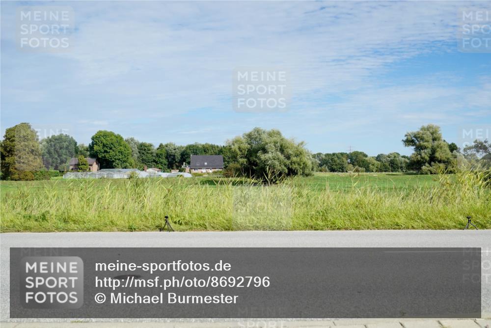 31.08.2025 - Elbe Triathlon Hamburg Michael Burmester http://msf.ph/oto/8692796 31.08.2025 10:47:42 Radfahren 1011, 1155, 1174 meine-sportfotos.de