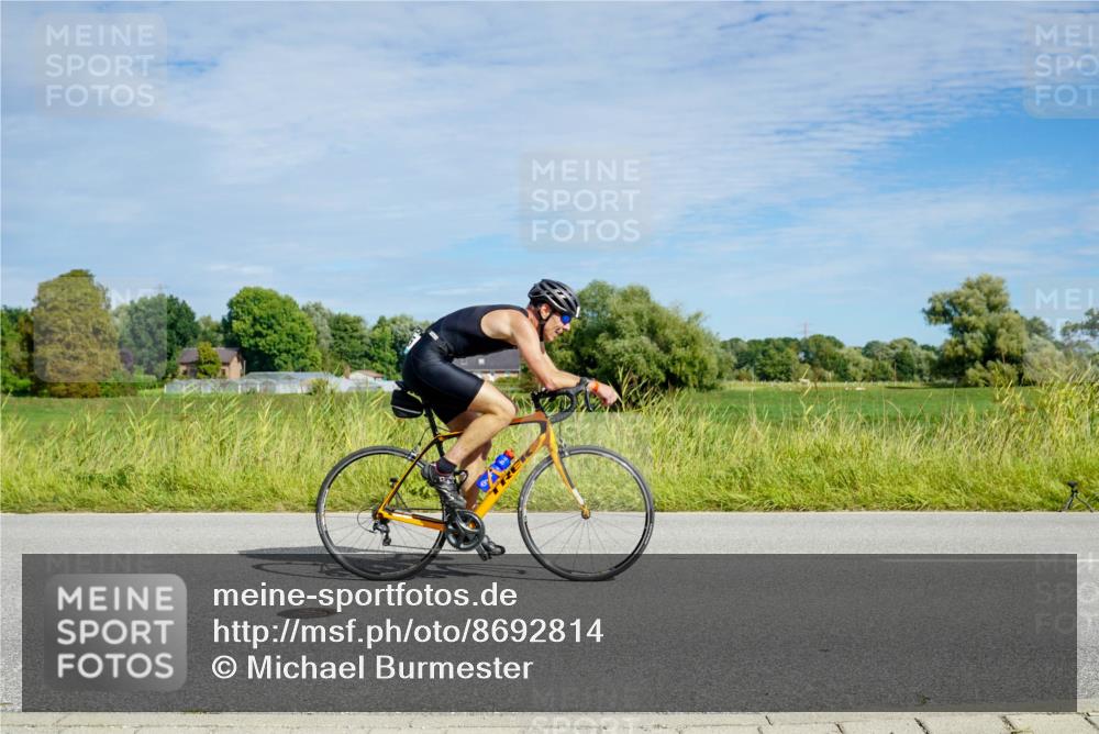 31.08.2025 - Elbe Triathlon Hamburg Michael Burmester http://msf.ph/oto/8692814 31.08.2025 10:48:28 Radfahren 1079, 1223, 1235, 1284, 1325, 1342, 1439 meine-sportfotos.de