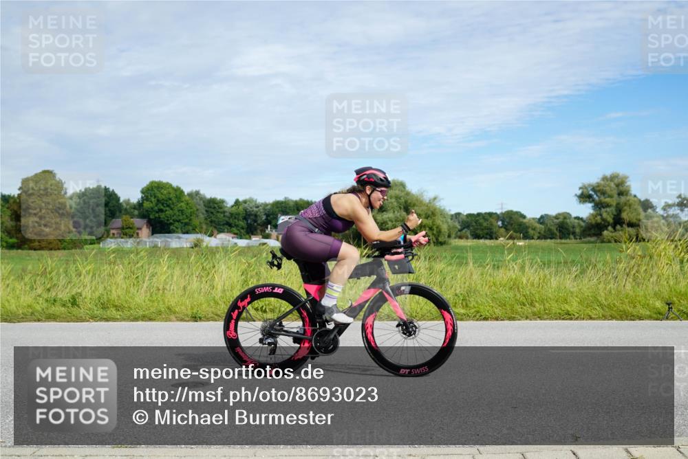 31.08.2025 - Elbe Triathlon Hamburg Michael Burmester http://msf.ph/oto/8693023 31.08.2025 10:56:13 Radfahren 1152, 1435, 1600 meine-sportfotos.de