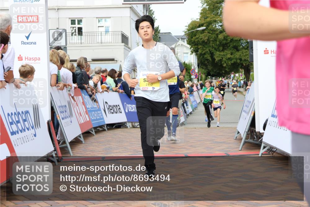 31.08.2025 - 21. Blankeneser Heldenlauf Strokosch-Dieckow http://msf.ph/oto/8693494 31.08.2025 10:28:00 Ziel 2775, 2112, 2068, 2067, 2741, 2345, 2344, 2343, 2659, 2197 meine-sportfotos.de