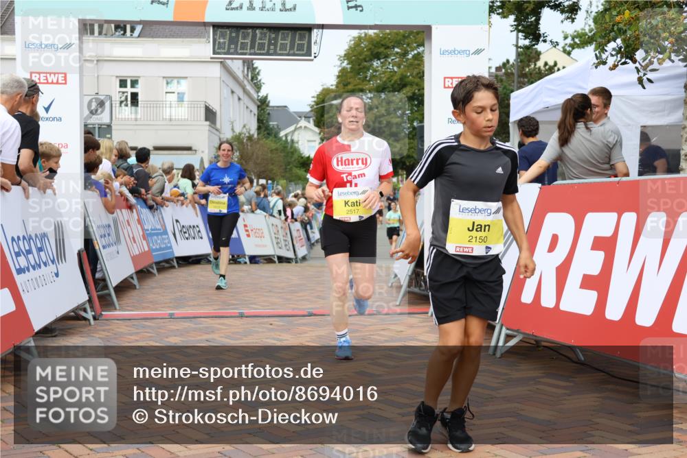 31.08.2025 - 21. Blankeneser Heldenlauf Strokosch-Dieckow http://msf.ph/oto/8694016 31.08.2025 10:27:12 Ziel 1101, 2111, 2150, 2236, 2205, 2521, 2517, 2413 meine-sportfotos.de