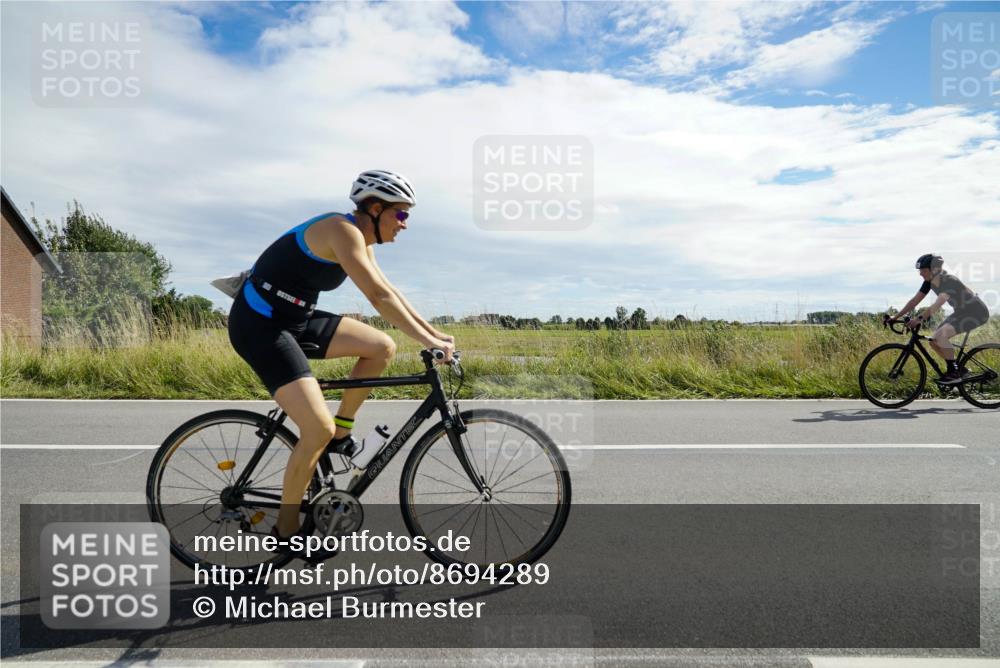 31.08.2025 - Elbe Triathlon Hamburg Michael Burmester http://msf.ph/oto/8694289 31.08.2025 14:50:56 Radfahren 162, 163 meine-sportfotos.de