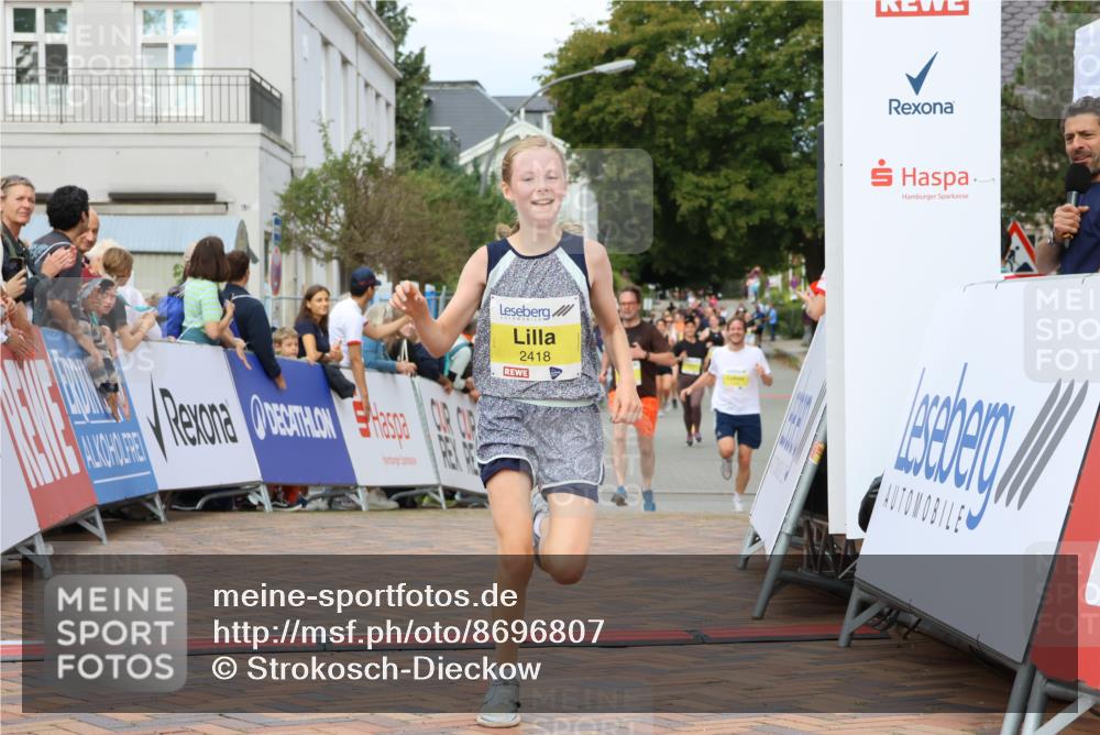 31.08.2025 - 21. Blankeneser Heldenlauf Strokosch-Dieckow http://msf.ph/oto/8696807 31.08.2025 10:32:13 Ziel 2418 meine-sportfotos.de