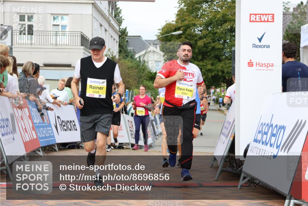 31.08.2025 - 21. Blankeneser Heldenlauf Strokosch-Dieckow http://msf.ph/oto/8696856 31.08.2025 10:31:57 Ziel 2222, 2567, 2077, 2407, 2462, 2734, 2735, 2105, 2278, 2228, 2501 meine-sportfotos.de