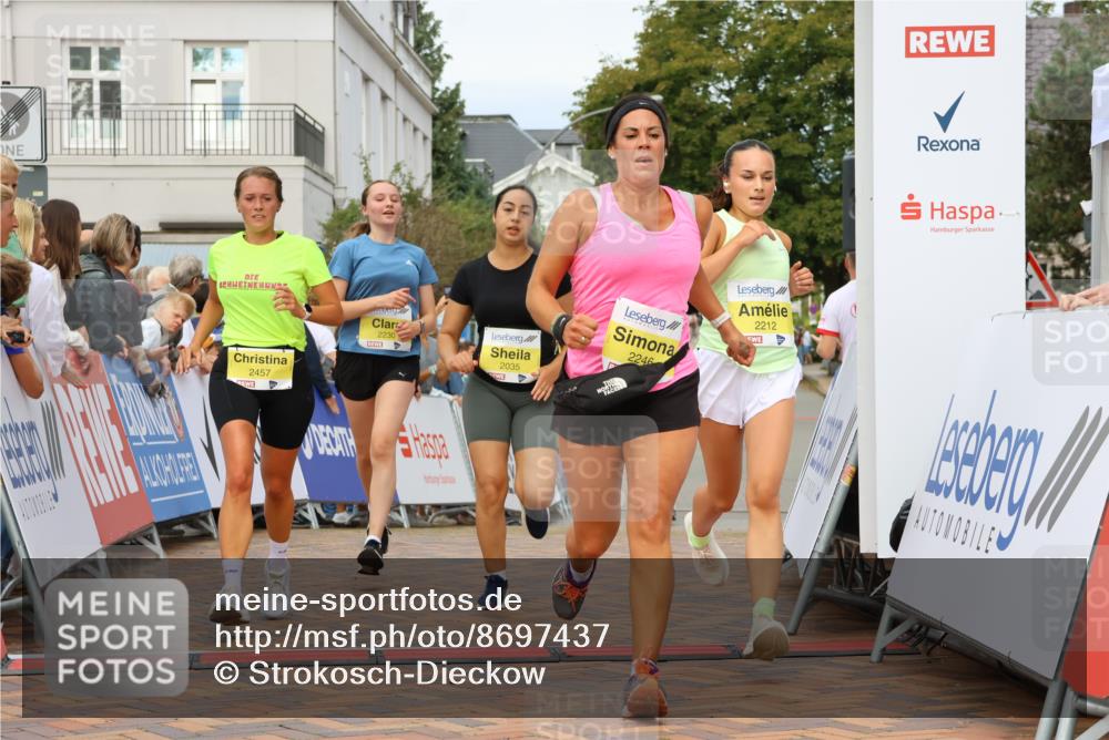 31.08.2025 - 21. Blankeneser Heldenlauf Strokosch-Dieckow http://msf.ph/oto/8697437 31.08.2025 10:29:03 Ziel 2246, 2035, 2457, 2212, 2230, 2381 meine-sportfotos.de