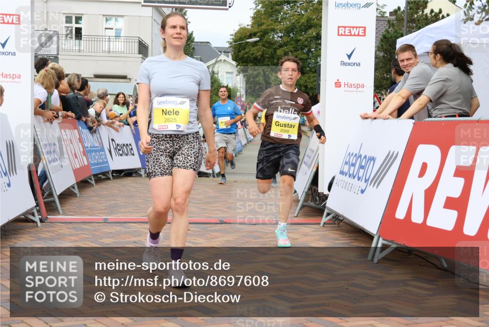 31.08.2025 - 21. Blankeneser Heldenlauf Strokosch-Dieckow http://msf.ph/oto/8697608 31.08.2025 10:28:20 Ziel 2140, 2133, 2625, 2431, 2088, 2052, 2531 meine-sportfotos.de