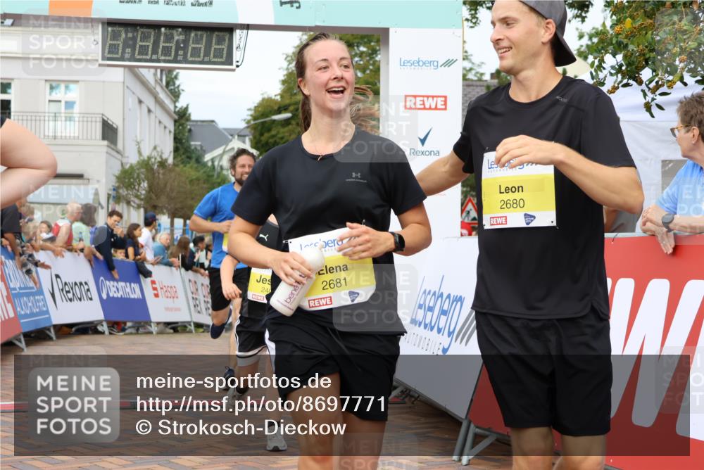 31.08.2025 - 21. Blankeneser Heldenlauf Strokosch-Dieckow http://msf.ph/oto/8697771 31.08.2025 10:32:43 Ziel 2681, 2680, 2256, 2257, 2404, 2405, 2323, 2582, 2580, 2201 meine-sportfotos.de