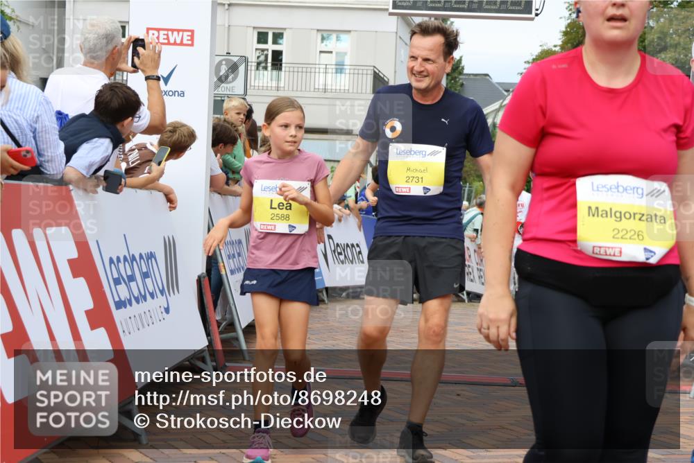 31.08.2025 - 21. Blankeneser Heldenlauf Strokosch-Dieckow http://msf.ph/oto/8698248 31.08.2025 10:30:19 Ziel 2445, 2444, 2616, 2253, 2229, 2226, 2730, 2588, 2731, 2503 meine-sportfotos.de