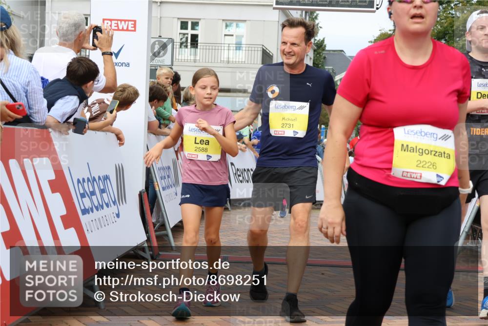 31.08.2025 - 21. Blankeneser Heldenlauf Strokosch-Dieckow http://msf.ph/oto/8698251 31.08.2025 10:30:19 Ziel 2445, 2444, 2616, 2253, 2229, 2226, 2730, 2588, 2731, 2503 meine-sportfotos.de