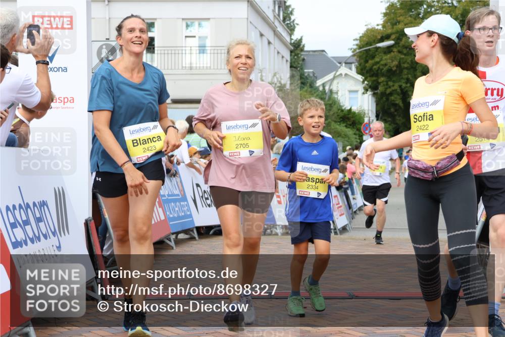 31.08.2025 - 21. Blankeneser Heldenlauf Strokosch-Dieckow http://msf.ph/oto/8698327 31.08.2025 10:29:50 Ziel 2683, 2322, 2248, 2250, 2423, 2422, 2705, 2455, 2545, 2544, 2514, 2603, 2602, 2532, 2334 meine-sportfotos.de