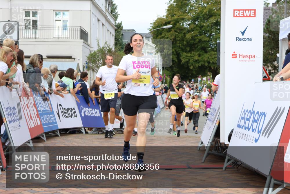 31.08.2025 - 21. Blankeneser Heldenlauf Strokosch-Dieckow http://msf.ph/oto/8698356 31.08.2025 10:29:43 Ziel 2491, 2683, 2322, 2248, 2250, 2578, 2614, 2615, 2426, 2455, 2545, 2544, 2277, 2532 meine-sportfotos.de