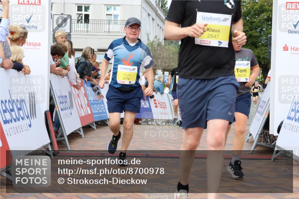 31.08.2025 - 21. Blankeneser Heldenlauf Strokosch-Dieckow http://msf.ph/oto/8700978 31.08.2025 10:31:24 Ziel 2551, 2776, 2097, 2649, 2101, 2647, 2399, 2653, 2103, 2274 meine-sportfotos.de