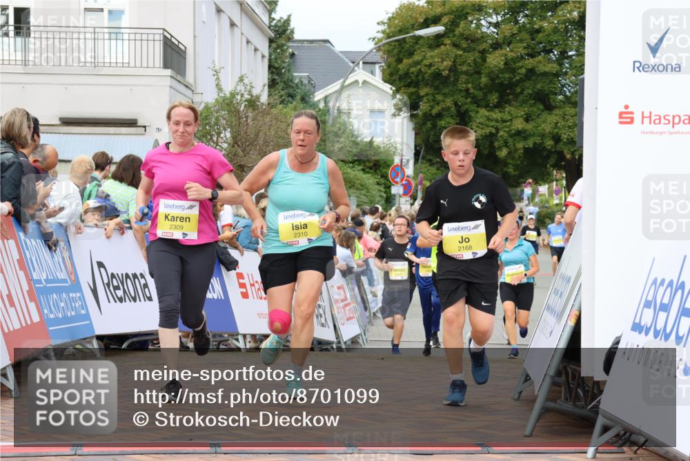 31.08.2025 - 21. Blankeneser Heldenlauf Strokosch-Dieckow http://msf.ph/oto/8701099 31.08.2025 10:30:51 Ziel 2179, 2594, 2376, 2279, 2168, 2600, 2206, 2309, 2310 meine-sportfotos.de