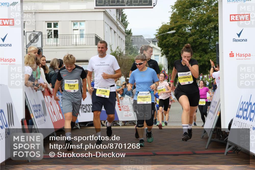 31.08.2025 - 21. Blankeneser Heldenlauf Strokosch-Dieckow http://msf.ph/oto/8701268 31.08.2025 10:29:45 Ziel 2491, 2683, 2322, 2248, 2250, 2578, 2423, 2422, 2705, 2426, 2455, 2545, 2544, 2514, 2532, 2334 meine-sportfotos.de