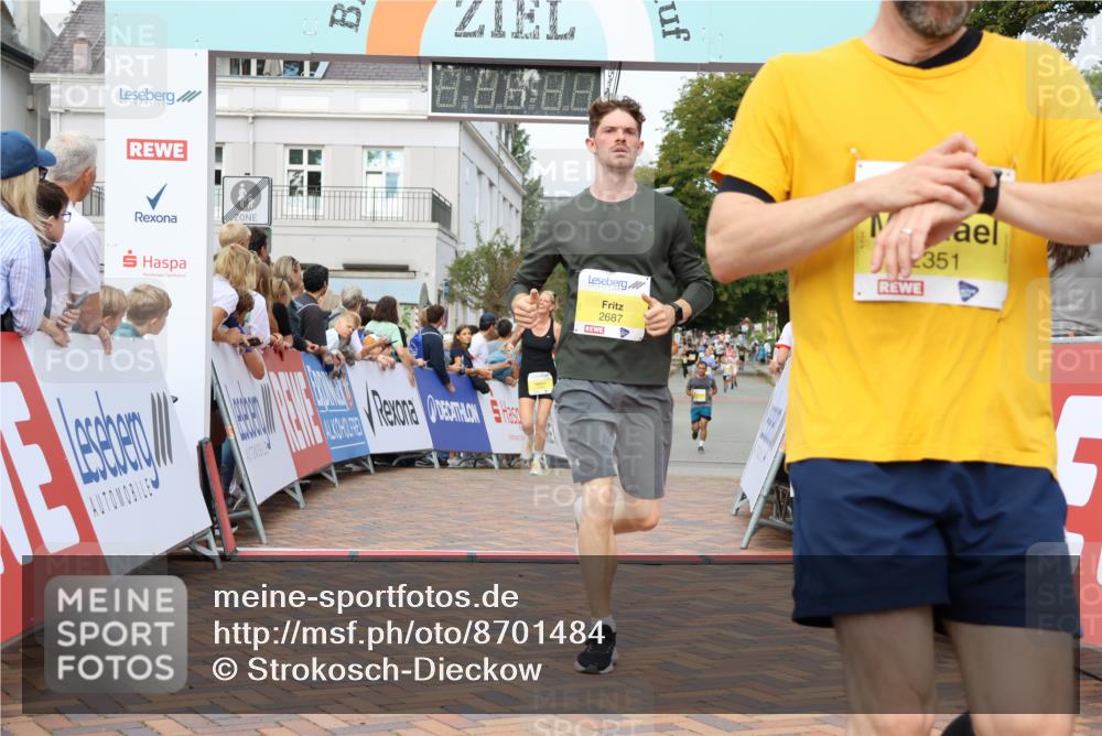 31.08.2025 - 21. Blankeneser Heldenlauf Strokosch-Dieckow http://msf.ph/oto/8701484 31.08.2025 10:28:40 Ziel 2173, 2727, 2697, 2700, 2351, 2687 meine-sportfotos.de