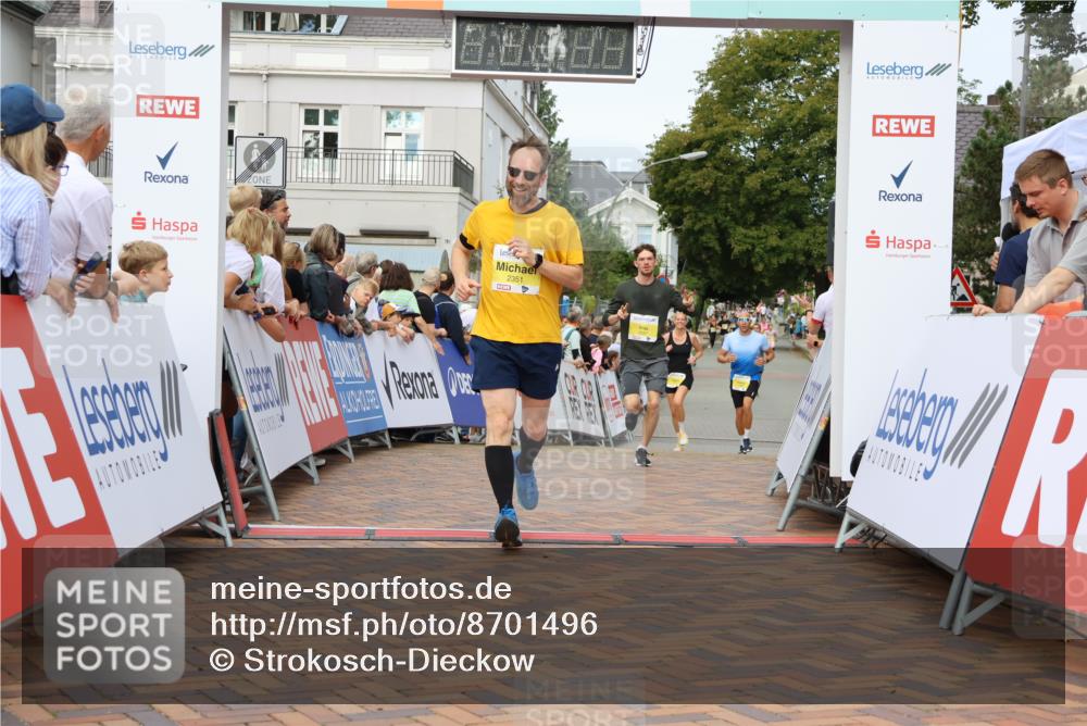 31.08.2025 - 21. Blankeneser Heldenlauf Strokosch-Dieckow http://msf.ph/oto/8701496 31.08.2025 10:28:37 Ziel 2173, 2727, 2351, 2687 meine-sportfotos.de