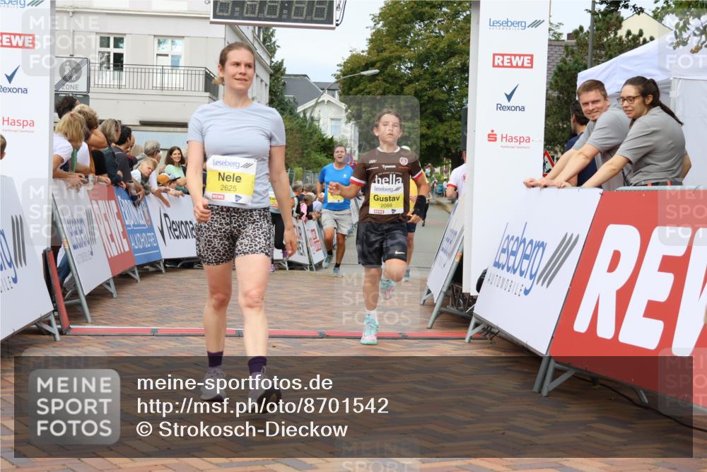 31.08.2025 - 21. Blankeneser Heldenlauf Strokosch-Dieckow http://msf.ph/oto/8701542 31.08.2025 10:28:20 Ziel 2140, 2133, 2625, 2431, 2088, 2052, 2531 meine-sportfotos.de
