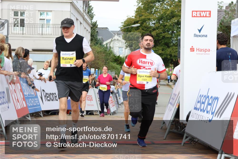 31.08.2025 - 21. Blankeneser Heldenlauf Strokosch-Dieckow http://msf.ph/oto/8701741 31.08.2025 10:31:57 Ziel 2222, 2567, 2077, 2407, 2462, 2734, 2735, 2105, 2278, 2228, 2501 meine-sportfotos.de