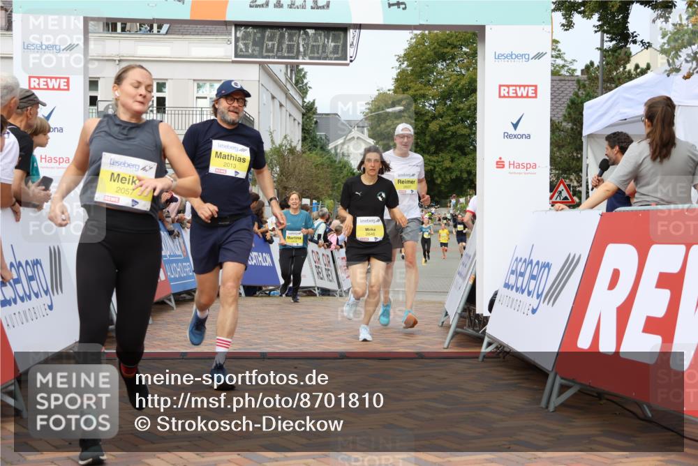 31.08.2025 - 21. Blankeneser Heldenlauf Strokosch-Dieckow http://msf.ph/oto/8701810 31.08.2025 10:26:46 Ziel 2022, 2057, 2013, 2749, 2648, 2607, 2646, 2487, 2354, 2296, 2478 meine-sportfotos.de