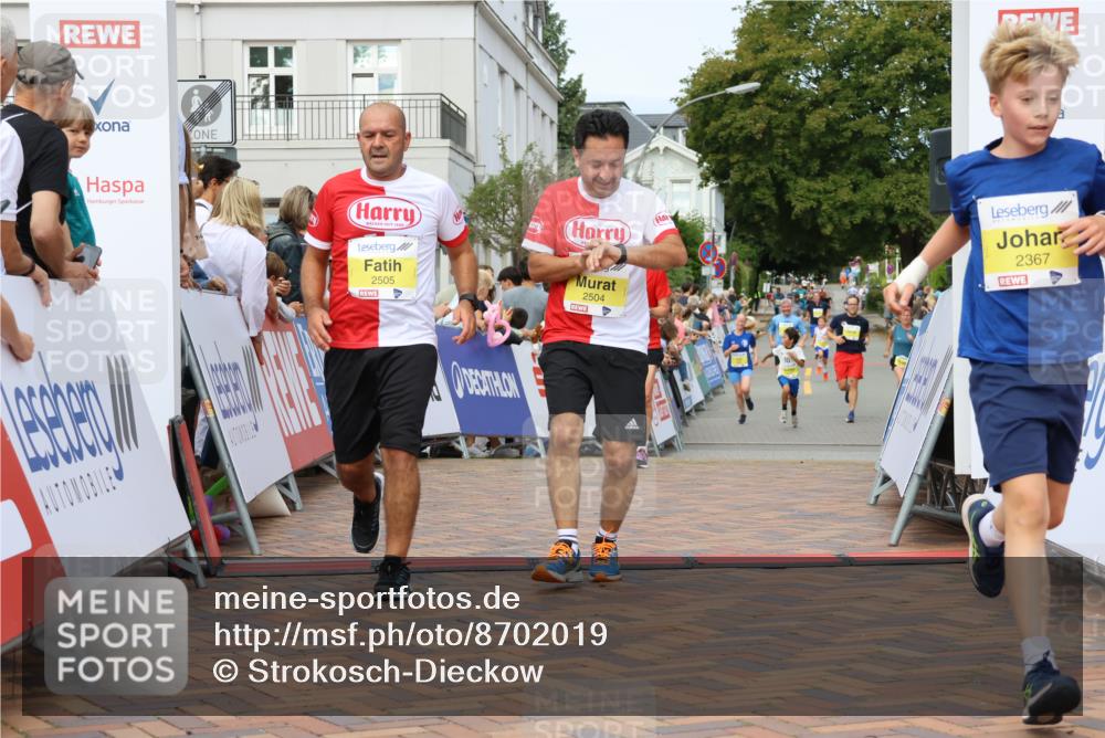 31.08.2025 - 21. Blankeneser Heldenlauf Strokosch-Dieckow http://msf.ph/oto/8702019 31.08.2025 10:25:27 Ziel 2541, 2636, 2363, 2367, 2505, 2504 meine-sportfotos.de