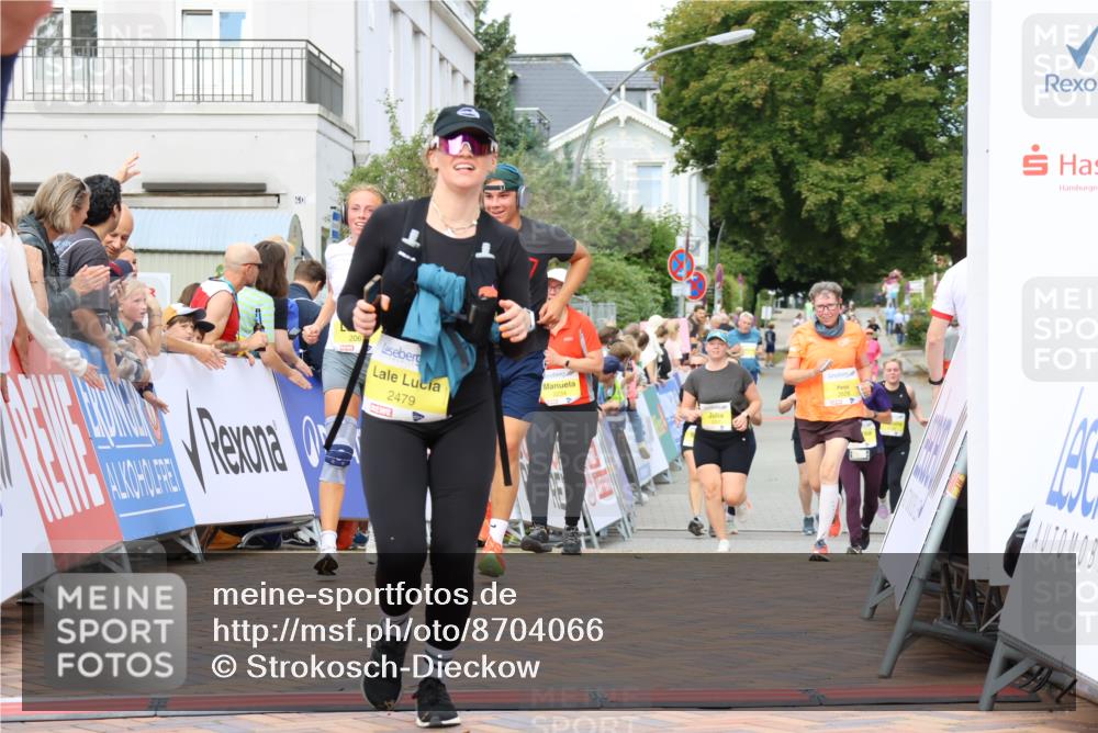 31.08.2025 - 21. Blankeneser Heldenlauf Strokosch-Dieckow http://msf.ph/oto/8704066 31.08.2025 10:32:48 Ziel 2681, 2680, 2404, 2405, 2323, 2065, 2621, 2628, 2479, 2234 meine-sportfotos.de
