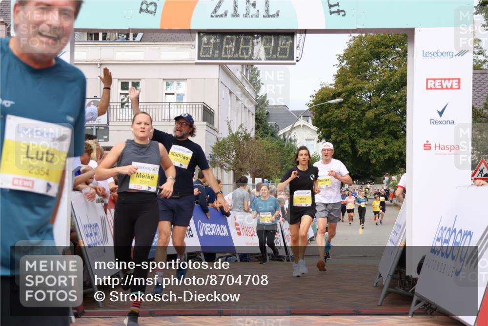 31.08.2025 - 21. Blankeneser Heldenlauf Strokosch-Dieckow http://msf.ph/oto/8704708 31.08.2025 10:26:45 Ziel 2022, 2057, 2013, 2648, 2607, 2646, 2487, 2354, 2296, 2478 meine-sportfotos.de