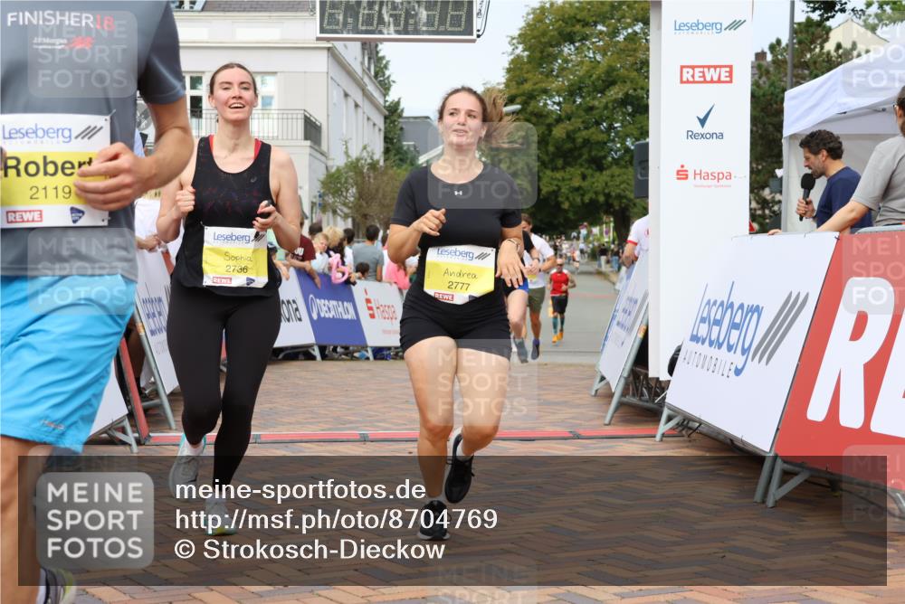 31.08.2025 - 21. Blankeneser Heldenlauf Strokosch-Dieckow http://msf.ph/oto/8704769 31.08.2025 10:26:06 Ziel 2736, 2777, 2342, 2671, 2193, 2447, 2119, 2118 meine-sportfotos.de