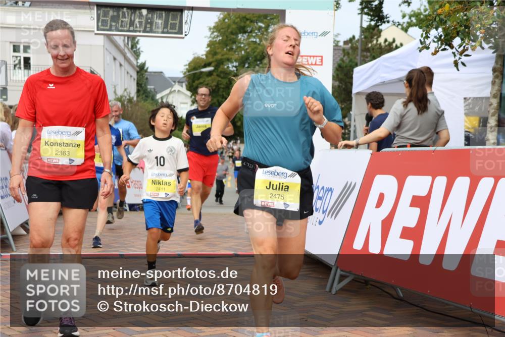31.08.2025 - 21. Blankeneser Heldenlauf Strokosch-Dieckow http://msf.ph/oto/8704819 31.08.2025 10:25:33 Ziel 2410, 2411, 2742, 2541, 2475, 2363, 2367, 2397, 2505, 2504, 2726 meine-sportfotos.de