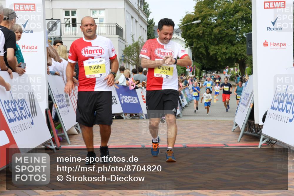 31.08.2025 - 21. Blankeneser Heldenlauf Strokosch-Dieckow http://msf.ph/oto/8704820 31.08.2025 10:25:28 Ziel 2411, 2541, 2636, 2475, 2363, 2367, 2505, 2504 meine-sportfotos.de