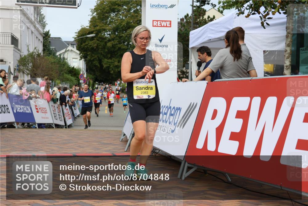 31.08.2025 - 21. Blankeneser Heldenlauf Strokosch-Dieckow http://msf.ph/oto/8704848 31.08.2025 10:25:17 Ziel 2641, 2357, 2636, 2053, 2359, 2661, 2383 meine-sportfotos.de