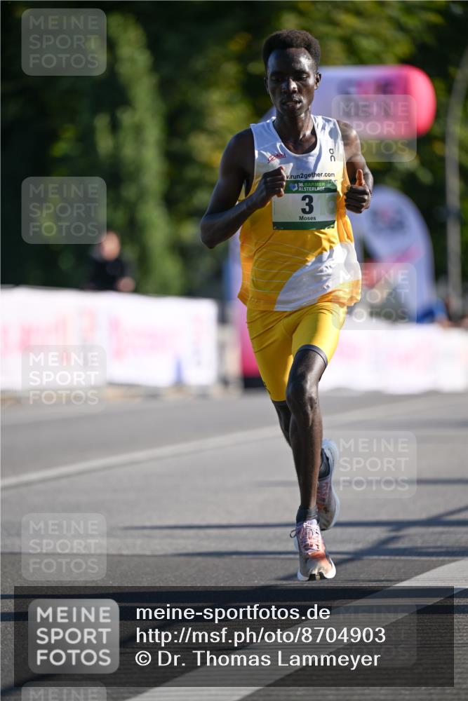 07.09.2025 - BARMER Alsterlauf Dr. Thomas Lammeyer http://msf.ph/oto/8704903 07.09.2025 09:16:41 Laufen 2, 36, 3 meine-sportfotos.de