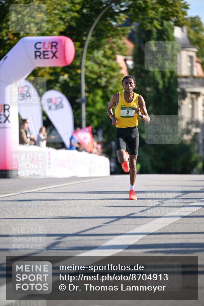 07.09.2025 - BARMER Alsterlauf Dr. Thomas Lammeyer http://msf.ph/oto/8704913 07.09.2025 09:16:52 Laufen 2 meine-sportfotos.de