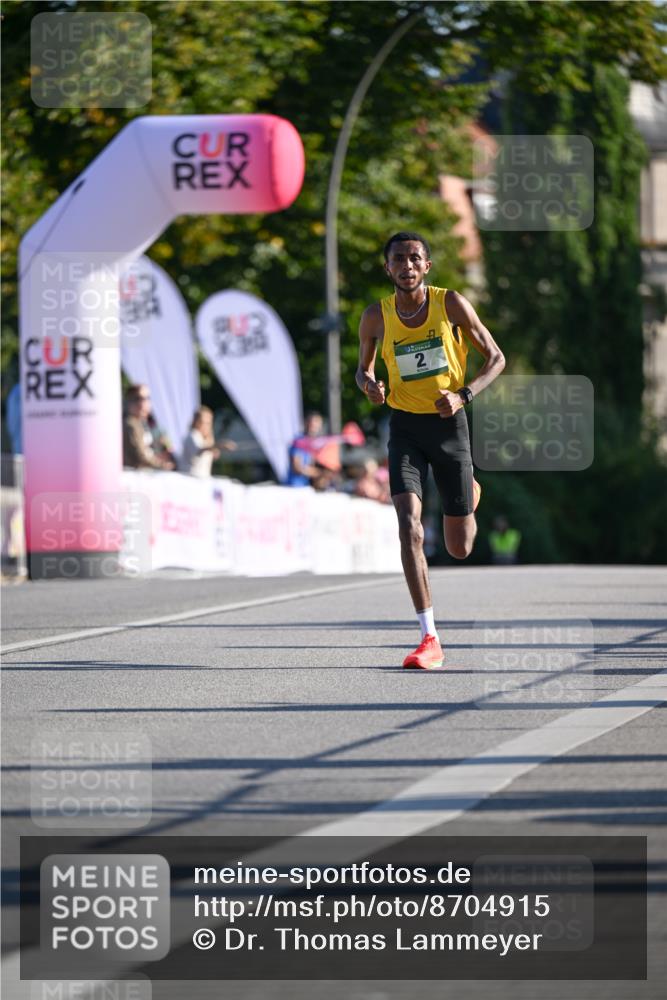 07.09.2025 - BARMER Alsterlauf Dr. Thomas Lammeyer http://msf.ph/oto/8704915 07.09.2025 09:16:52 Laufen  meine-sportfotos.de