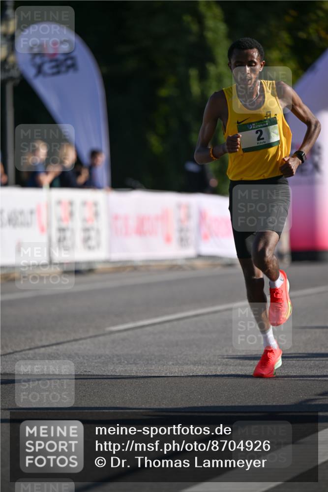 07.09.2025 - BARMER Alsterlauf Dr. Thomas Lammeyer http://msf.ph/oto/8704926 07.09.2025 09:16:54 Laufen 3, 136, 2 meine-sportfotos.de