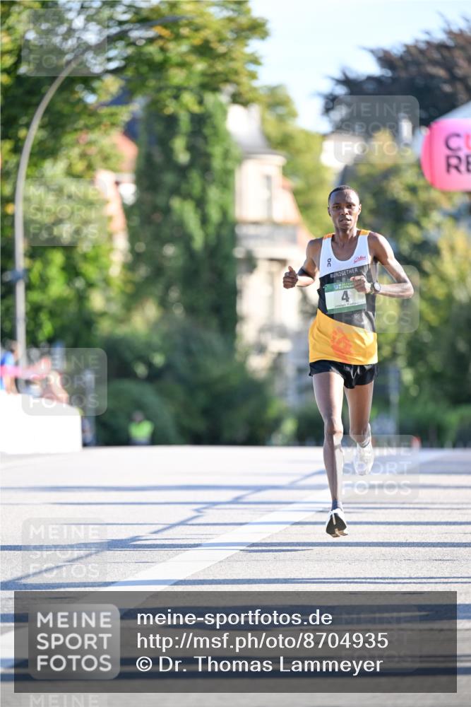 07.09.2025 - BARMER Alsterlauf Dr. Thomas Lammeyer http://msf.ph/oto/8704935 07.09.2025 09:16:58 Laufen  meine-sportfotos.de