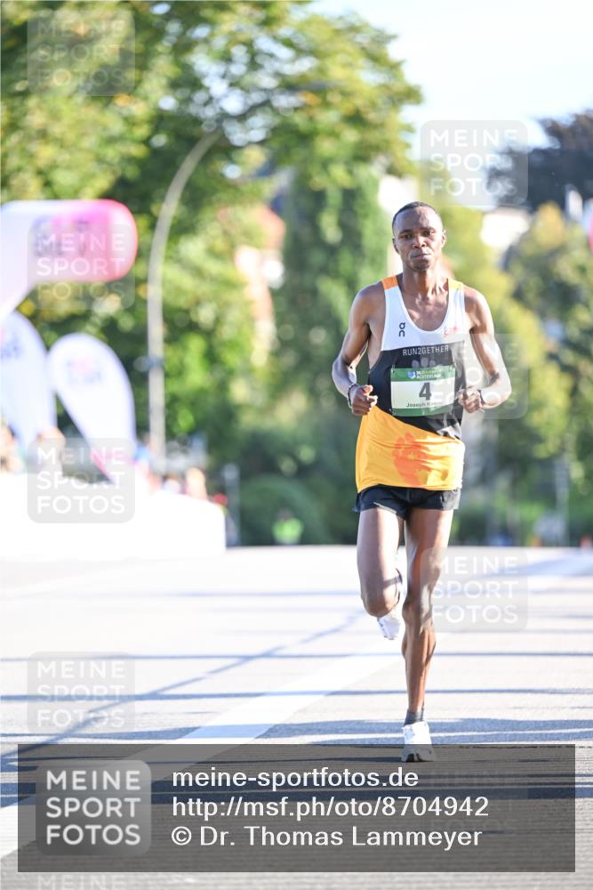 07.09.2025 - BARMER Alsterlauf Dr. Thomas Lammeyer http://msf.ph/oto/8704942 07.09.2025 09:16:59 Laufen 2, 136 meine-sportfotos.de