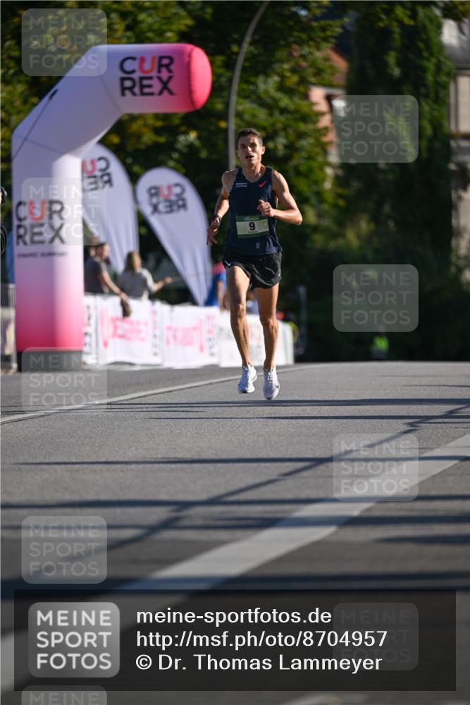 07.09.2025 - BARMER Alsterlauf Dr. Thomas Lammeyer http://msf.ph/oto/8704957 07.09.2025 09:17:19 Laufen 9 meine-sportfotos.de