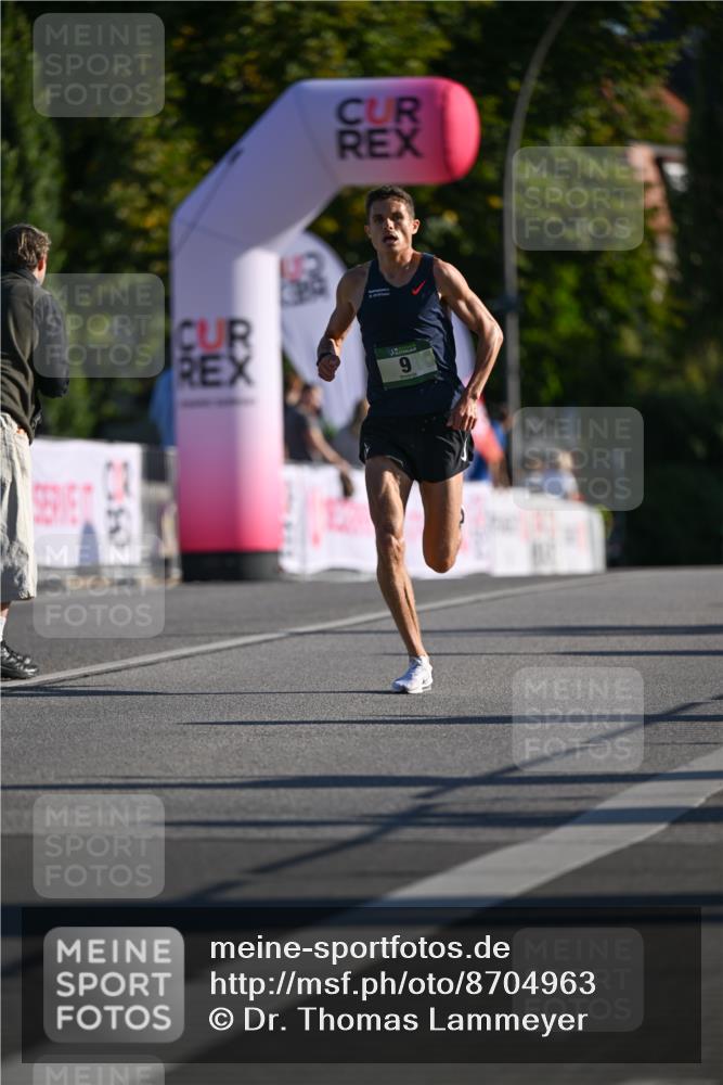 07.09.2025 - BARMER Alsterlauf Dr. Thomas Lammeyer http://msf.ph/oto/8704963 07.09.2025 09:17:20 Laufen  meine-sportfotos.de