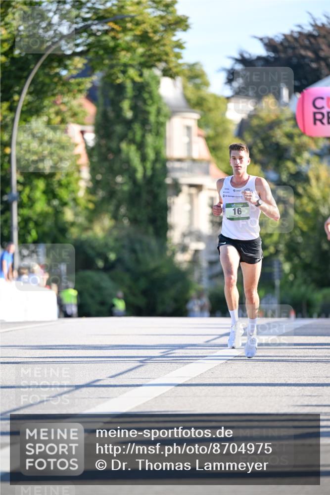 07.09.2025 - BARMER Alsterlauf Dr. Thomas Lammeyer http://msf.ph/oto/8704975 07.09.2025 09:17:43 Laufen  meine-sportfotos.de