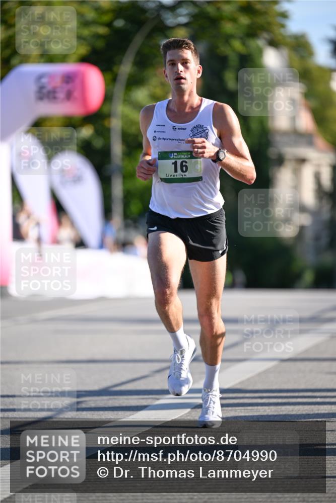 07.09.2025 - BARMER Alsterlauf Dr. Thomas Lammeyer http://msf.ph/oto/8704990 07.09.2025 09:17:45 Laufen 36, 16 meine-sportfotos.de