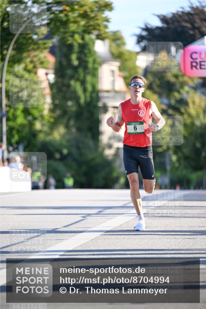 07.09.2025 - BARMER Alsterlauf Dr. Thomas Lammeyer http://msf.ph/oto/8704994 07.09.2025 09:17:46 Laufen  meine-sportfotos.de