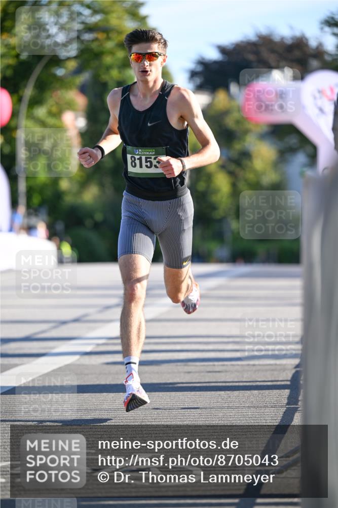 07.09.2025 - BARMER Alsterlauf Dr. Thomas Lammeyer http://msf.ph/oto/8705043 07.09.2025 09:18:05 Laufen 36, 8153 meine-sportfotos.de