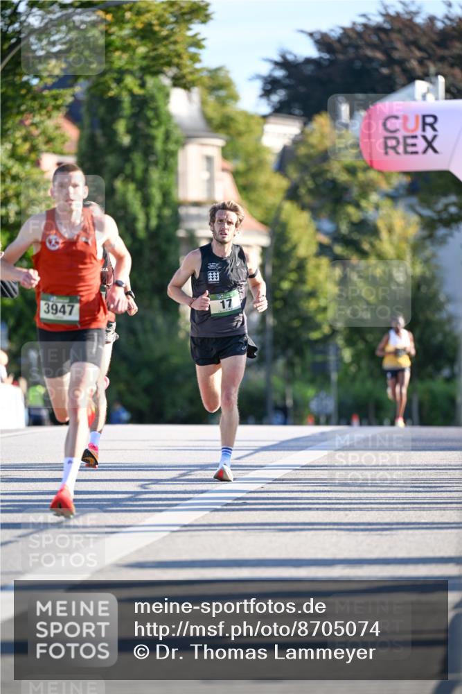 07.09.2025 - BARMER Alsterlauf Dr. Thomas Lammeyer http://msf.ph/oto/8705074 07.09.2025 09:18:51 Laufen 3947, 17 meine-sportfotos.de