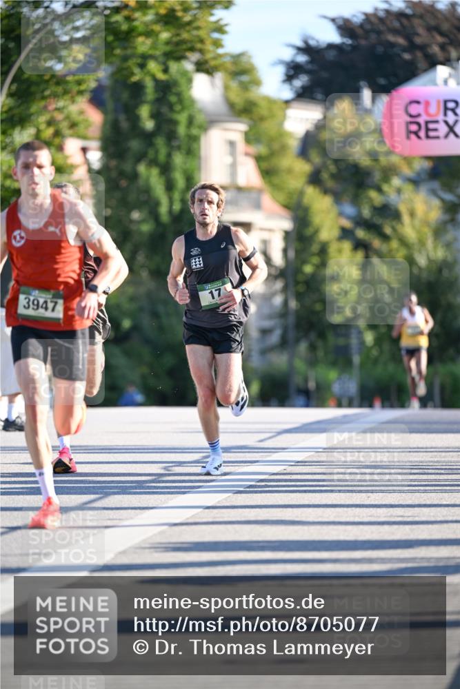 07.09.2025 - BARMER Alsterlauf Dr. Thomas Lammeyer http://msf.ph/oto/8705077 07.09.2025 09:18:51 Laufen 3947, 17 meine-sportfotos.de