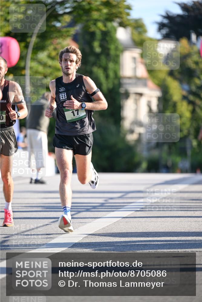 07.09.2025 - BARMER Alsterlauf Dr. Thomas Lammeyer http://msf.ph/oto/8705086 07.09.2025 09:18:52 Laufen  meine-sportfotos.de