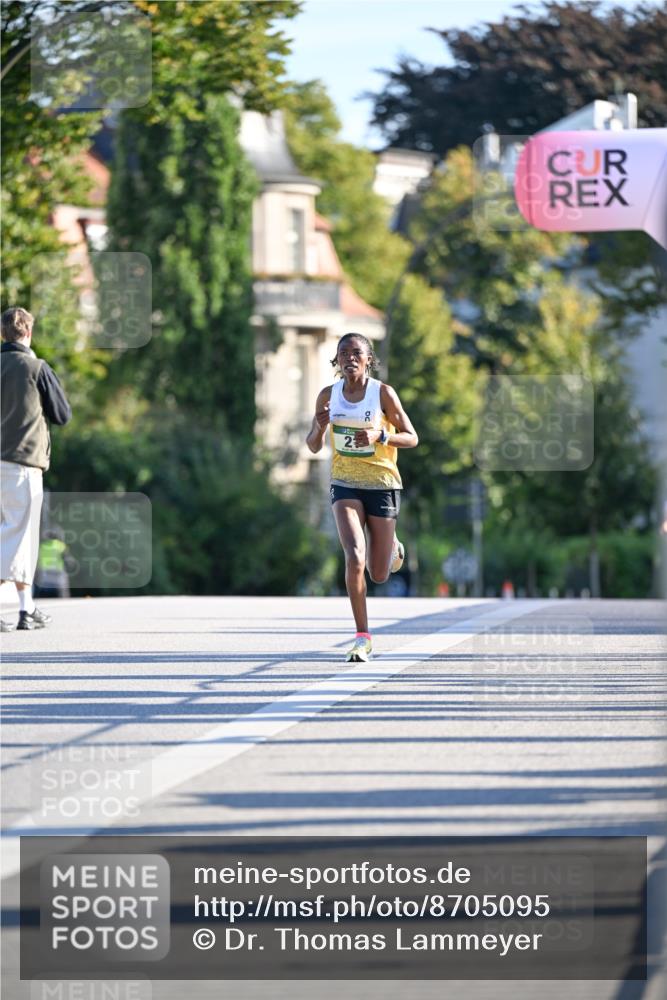 07.09.2025 - BARMER Alsterlauf Dr. Thomas Lammeyer http://msf.ph/oto/8705095 07.09.2025 09:18:57 Laufen 00 meine-sportfotos.de