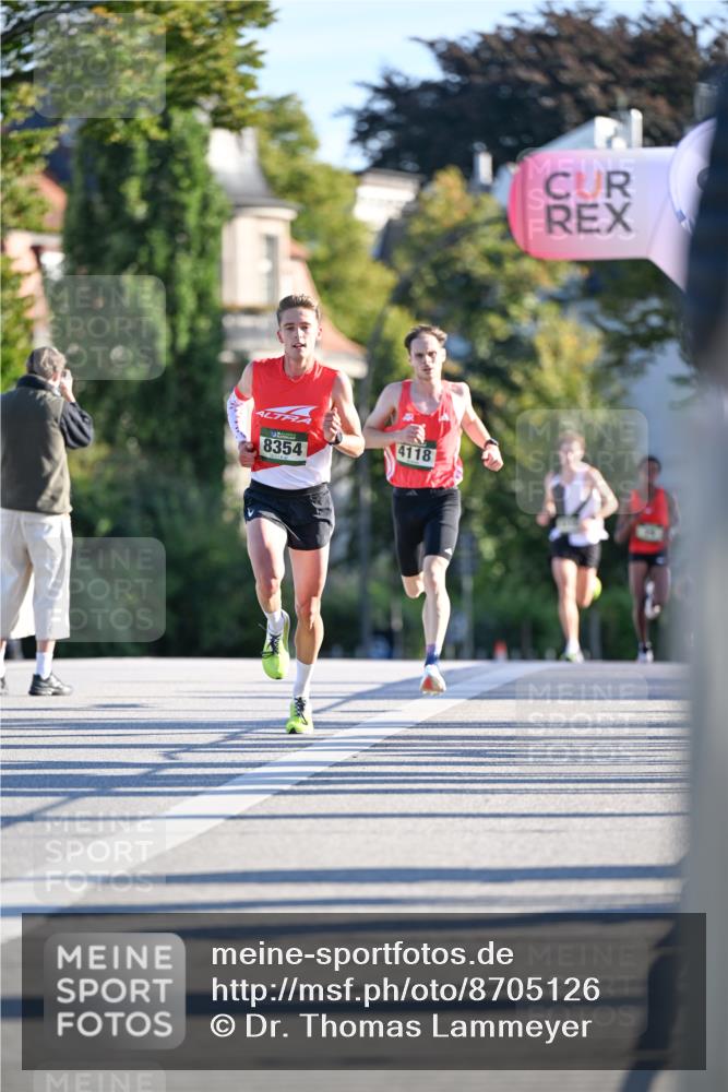 07.09.2025 - BARMER Alsterlauf Dr. Thomas Lammeyer http://msf.ph/oto/8705126 07.09.2025 09:19:07 Laufen 4118, 8354 meine-sportfotos.de
